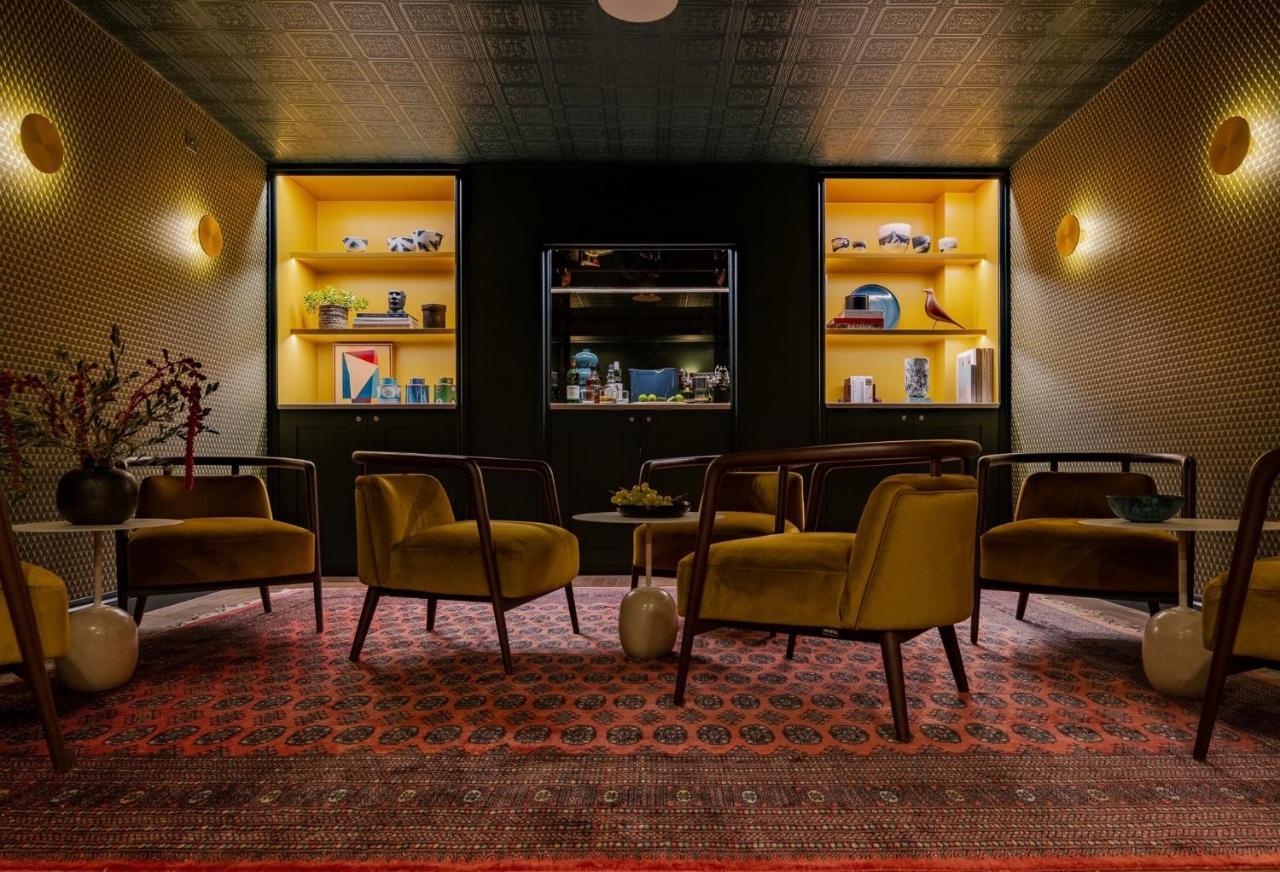 Leighton House - Boutique Guesthouse Bath Eksteriør bilde The Library at The Standard London