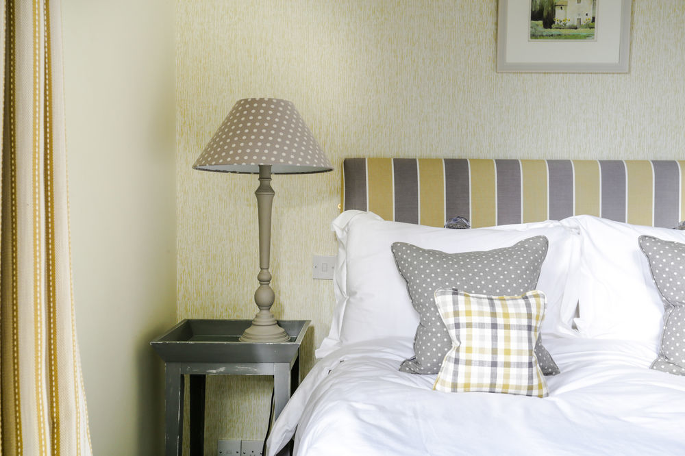 Leighton House - Boutique Guesthouse Bath Eksteriør bilde A bedroom at The Old Post Office